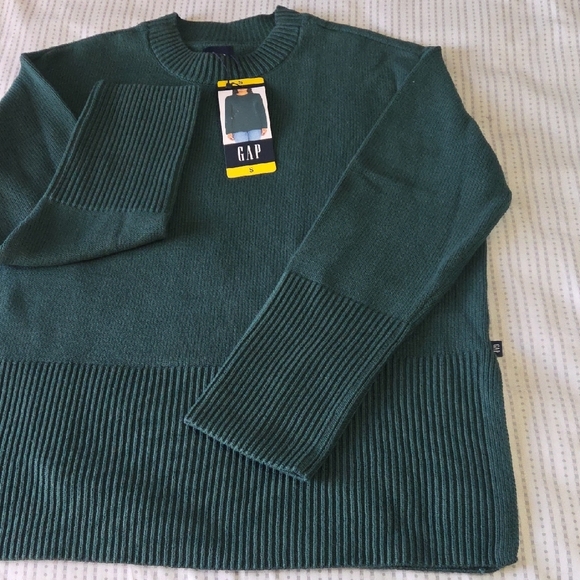 Gap Women's Cotton Crewneck Sweatet - Picture 2 of 8